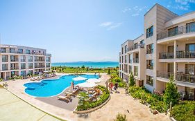 Diamond Beach Apartments